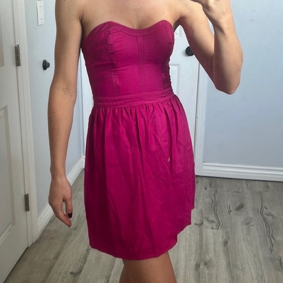 KEEPSAKE the Label Dresses & Skirts - Keepsake Still on my Mind Dress Fuschia pink Sz XS